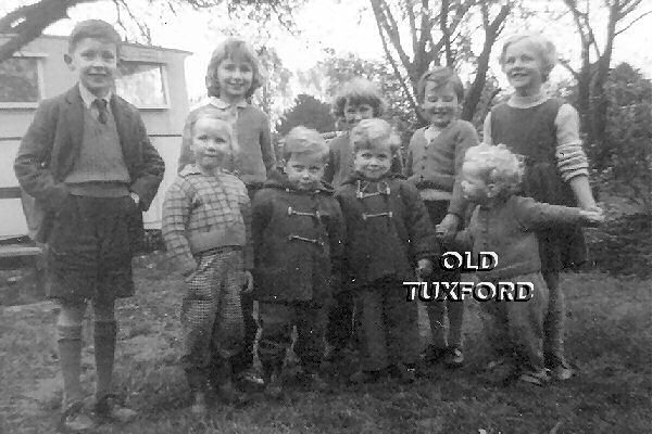 Sanderson children - 1960s - The handsome lad on the left is my good self!